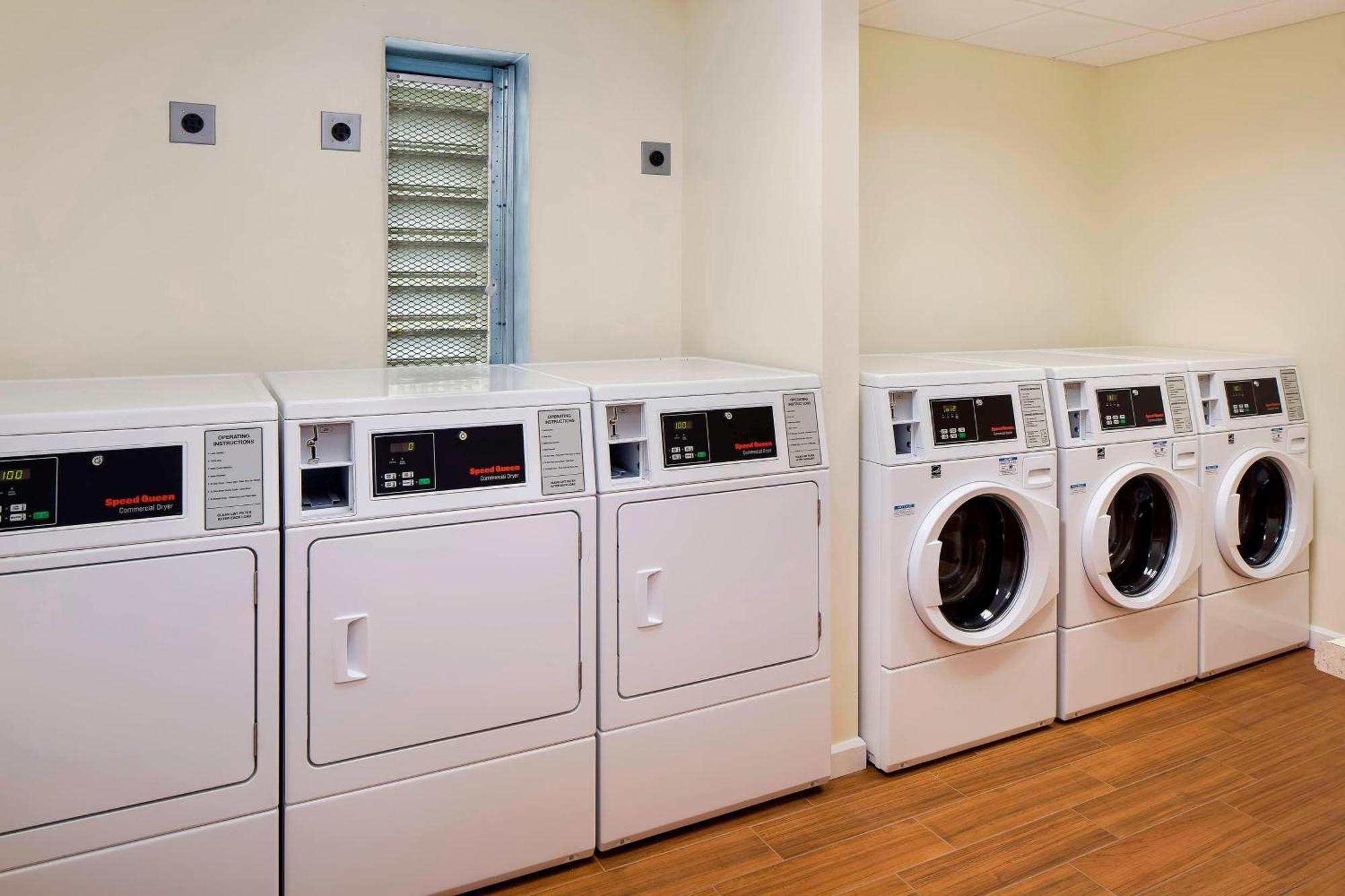Towneplace Suites By Marriott Fort Myers Estero Luaran gambar